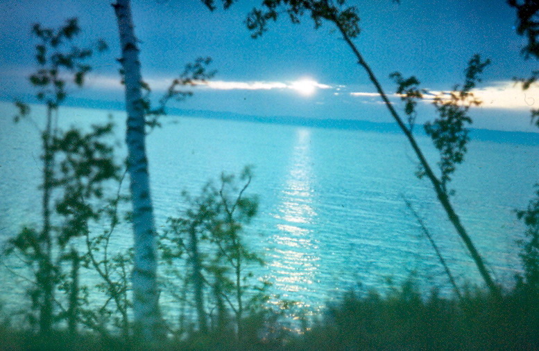 ud8.jpg - озеро Байкал.